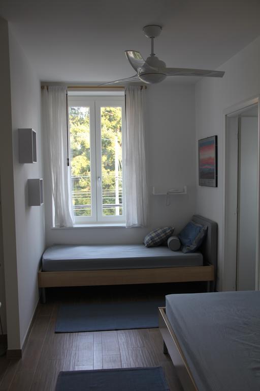 La Ciliegia Bianca Bed and Breakfast Belgirate Δωμάτιο φωτογραφία